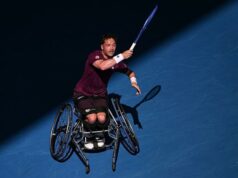 Hewett sa dostal do semifinále dvojhry, ale prehral vo štvorhre Hewett sa dostal do semifinále dvojhry, ale prehral vo štvorhre