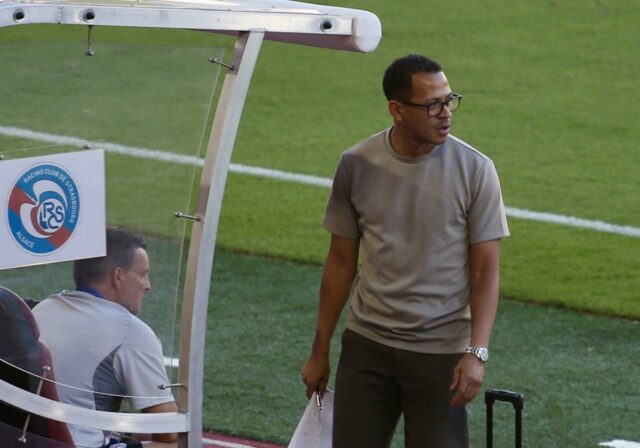 Hlavný tréner Štrasburgu Liam Rosenior vedie preteky, aby nahradil Enza Marescu v Chelsea
