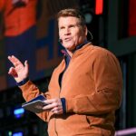 Hostiteľ 'NFL RedZone' Scott Hanson nazýva Super Bowl LX 'Hope Bowl'