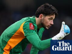 Howe a Guardiola ponúkajú náznaky letného prestupu pre Jamesa Trafforda | Manchester City Howe a Guardiola ponúkajú náznaky letného prestupu pre Jamesa Trafforda | Manchester City