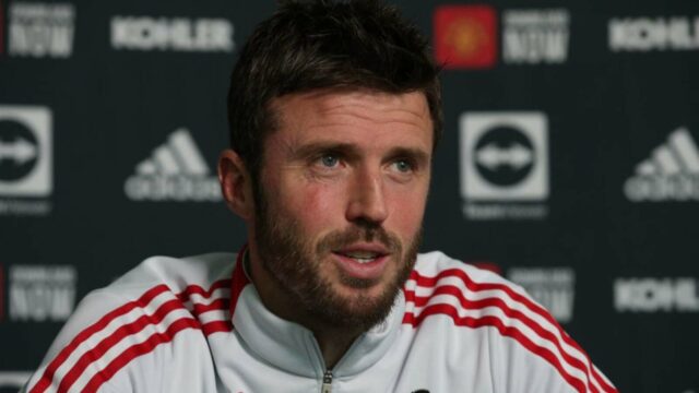 Hráč akadémie Man Utd prezývaný „Our Pedri“ už zapôsobil na Michaela Carricka a trénerov
