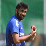 "Hráte za RCB, Karnataka"