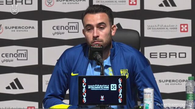 Hviezda Barcelony Eric Garcia vysvetľuje zmenu stredu poľa
