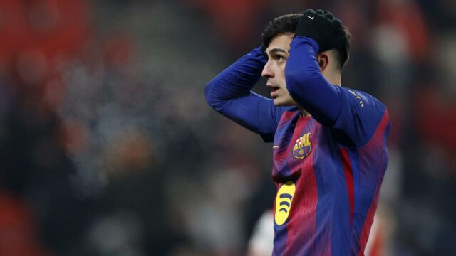 Hviezda Barcelony Pedri vypadla na jeden mesiac so zranením stehennej šľachy
