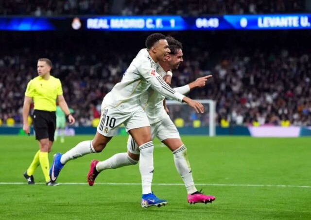 Hviezda Realu Madrid hrala so zlomeným nosom proti Levante
