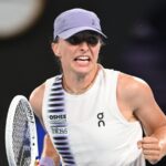 Iga Swiatek necháva odborníkov „prekvapených“ taktikou pri úvodnom víťazstve