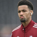 Informácie o prestupoch Arsenalu: Najnovšie o Ethanovi Nwanerim, Ayyoubovi Bouaddim a Marcovi Guehim