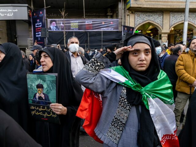 Irán obnovuje SMS, keď sa začína postupné znižovanie výpadku internetu | Internetové správy
