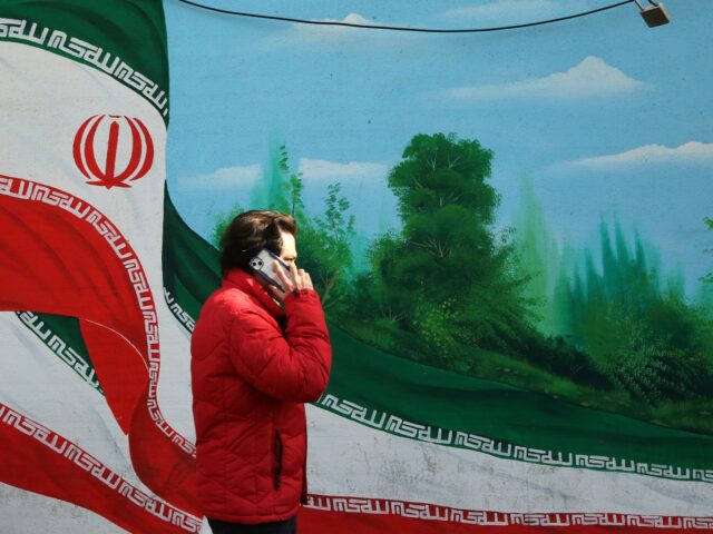 Irán sa pripravuje na vojnu, keď sa blíži americká vojenská „armada“ | Správy o konflikte
