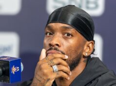 Ivan Toney posiela jasný odkaz Tottenhamu a Thomasovi Frankovi, keď sa otvorí prestupové okno Ivan Toney z Al Ahli reaguje počas zápasu Saudi Pro League medzi Al Ahli a Al Qadsiah na štadióne Alinma