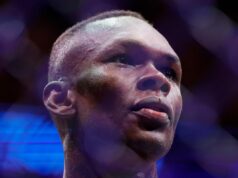 Izrael Adesanya sa rozhodol vrátiť do UFC, keďže bývalý šampión sa snaží zastaviť trojzápasový sklz Israel Adesanya je bývalý dvojnásobný šampión UFC v strednej váhe (Getty Images)
