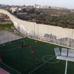 Izrael vydal príkaz na demoláciu okupovaného futbalového ihriska na Západnom brehu Jordánu | Newsfeed