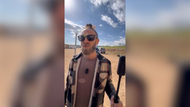 Izraelský TikToker útočí na aktivistov na okupovanom Západnom brehu Jordánu Izraelský TikToker útočí na aktivistov na okupovanom Západnom brehu Jordánu | Newsfeed