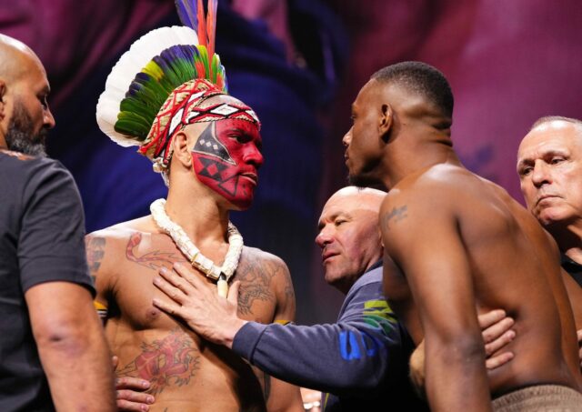 Jamahal Hill: "To je ťažké" Jamahal Hill: "To je ťažké"