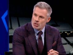 Jamie Carragher obhajuje Arneho Slotu pred kritikou Liverpoolu Ikona Liverpoolu Jamie Carragher počas vysielania CBS Sports Golazo