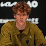 Jannika Sinnera „neprekvapila“ prehra Djokoviča, ale hovorí, že „veľmi bolí“