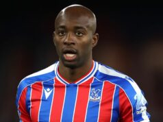 Jean-Philippe Mateta povedal Palace, že chce odísť ako cieľ prestupu z Man Utd 40 miliónov libier „v rozhovoroch“ LONDÝN, ANGLICKO - 18. DECEMBER: Jean-Philippe Mateta z Crystal Palace počas MD6 fázy konferenčnej ligy UEFA 2025/26 medzi Crystal Palace FC a KuPS Kuopio v Selhurst Parku 18. decembra 2025 v Londýne v Anglicku. (Foto: Alex Pantling/Getty Images)