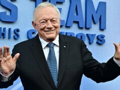 Jerry Jones porovnáva vyhľadávanie koučov Cowboys s poznámkami Trumpa z Venezuely Jerry Jones porovnáva vyhľadávanie koučov Cowboys s poznámkami Trumpa z Venezuely
