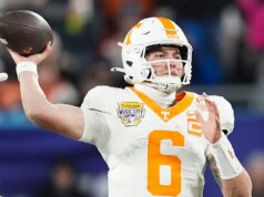 Joey Aguilar z Tennessee má operáciu na odstránenie nezhubného nádoru z ramena: správa Joey Aguilar z Tennessee má operáciu na odstránenie nezhubného nádoru z ramena: správa