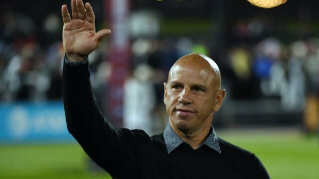 KC Aktuálne meno Chris Armas ako hlavný tréner
