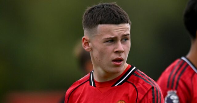 Kai Rooney naznačil, že debutuje na Old Trafford - ale Kai Rooney