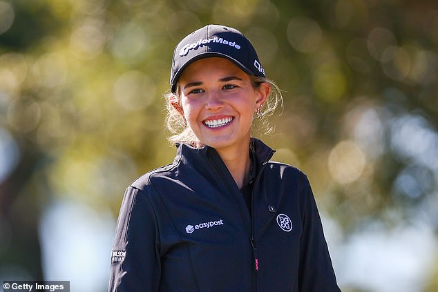 Kai Trumpová v šokujúcom príspevku na Instagrame oznámila, že ide Kai Trumpová na Instagrame oznámila, že v stredu podstúpila operáciu ľavého zápästia