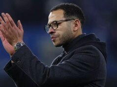 Každé slovo, ktoré povedal Liam Rosenior o tom, prečo predbehol Reece Jamesa, víťazstvo Chelsea, čerstvé zranenie Liam Rosenior