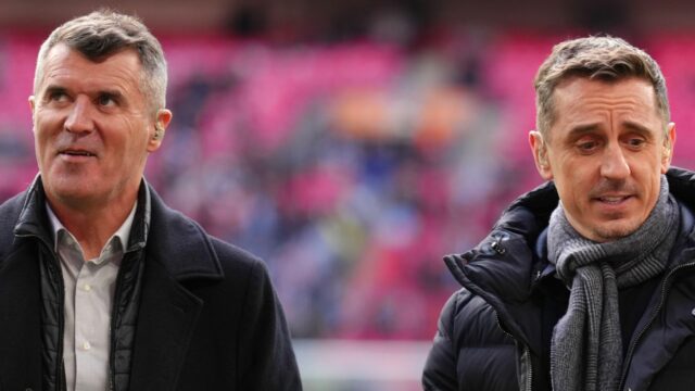 Keane kritizoval za „zatrpknutosť“ nad sporom medzi Carrickom a Nevillom, ktorý „prikývol“ na svojho neúspešného manažéra
