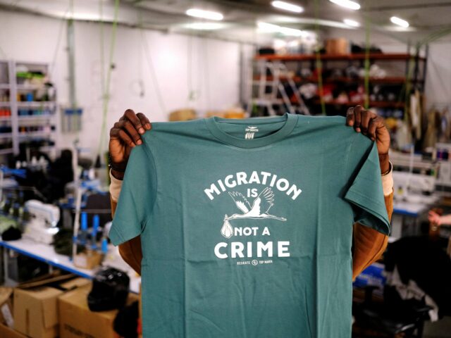 Keď západné mocnosti zasahujú proti migrantom, Španielsko prijalo 500 000 Keď západné mocnosti zasahujú proti migrantom, Španielsko prijalo 500 000 | Správy o migrácii