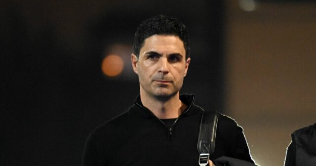 Tréner Arsenalu Mikel Arteta