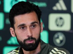 Komentáre Alvara Arbeloa hovoria veľa po bombovom útoku Trenta Alexandra-Arnolda Alvaro Arbeloa, hlavný tréner Realu Madrid, sa zúčastňuje tlačovej konferencie