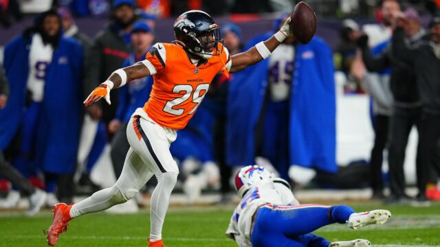 Kontroverzná výzva Billsa-Broncosa vyvolala reakciu analytika pravidiel NFL
