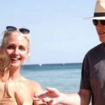 Hayley McQueen na pláži so svojím zosnulým otcom Gordonom McQueenom