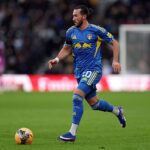 Krídelník Leedsu Jack Harrison by mal odletieť do Talianska, aby dokončil hosťovanie do Fiorentiny