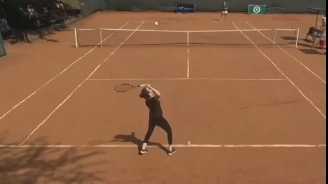 Kto je Hajar Abdelkader? Zástupný znak v strede bizarnej straty, Kto je Hajar Abdelkader? Zástupný znak v strede bizarnej straty, ktorá sa stala virálnou