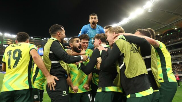 Kto sú tímy na turnaji série FIFA v 48 krajinách? Kto sú tímy na turnaji série FIFA v 48 krajinách?