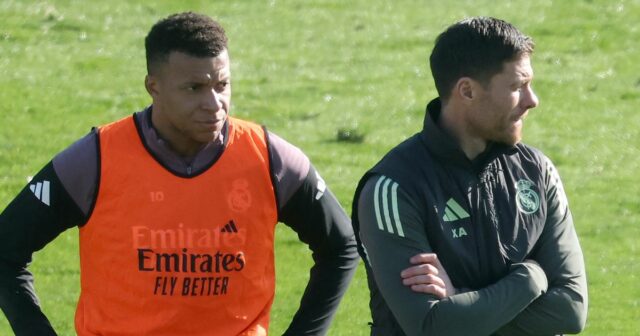 Kylian Mbappe objasňuje pocity Xabiho Alonsa pri odchode ako vymenúvanie Kylian Mbappe poslal odkaz Xabimu Alonsovi po jeho odchode z postu hlavného trénera Realu Madrid