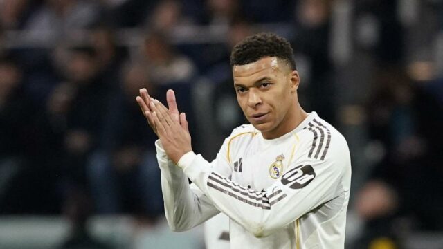 La Liga 2025-26: Mbappe a Asencio útočia, keď Real Madrid upokojuje búrku výhrou 2:0 nad Levante
