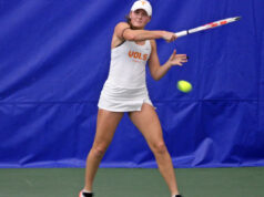 Lady Volsová porazila Baylora a Vanderbilta v posledný deň UT Invite Download app from appStore