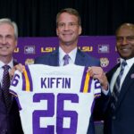 Lane Kiffin reaguje na prehru Oleho Miss v play-off s Miami