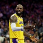 LeBron James nie je štartérom All-Star prvýkrát za 21 rokov