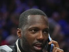 LeBron James sa dištancoval od Richa Paula po tom, čo agent presadil, aby Lakers vymenili spoluhráčov jeho klienta Bohatý Pavol