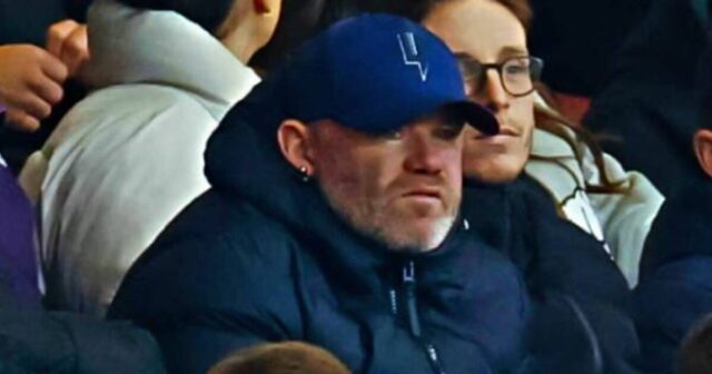 Legenda Man Utd Wayne Rooney posiela po debute úprimný odkaz synovi | Futbal | Šport
