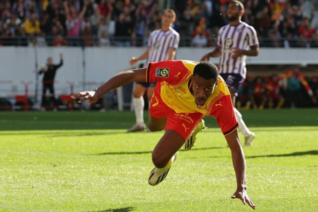 Lens predpovedal XI proti Auxerre: Odsonne Édouard odchádza, Morgan Guilavogui začína
