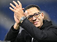 Liam Rosenior čelí štrasburskej IMPLÓZII kvôli „zlodejskému“ správaniu: „Zdroj zo šatne“ hovorí o prestupe Chelsea, keď manažér prelomí mlčanie a pošle správu znepokojenému klubu Liam Rosenior je kandidátom číslo 1, ktorý nahradí Enza Marescu na poste manažéra Chelsea