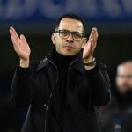 Liam Rosenior zapôsobil na svoju stranu Chelsea, že je dôležité umývať si ruky, keď bojujú s chorobou