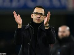 Liam Rosenior má stretnutie s hviezdami Chelsea, aby im pripomenul, aby si umyli ruky, keď sa táborom preháňa choroba Liam Rosenior zapôsobil na svoju stranu Chelsea, že je dôležité umývať si ruky, keď bojujú s chorobou