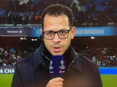 Liam Rosenior posiela elegantný odkaz Chelsea fanúšikom hospitalizovaným pred súbojom v Neapole Šéf Chelsea Liam Rosenior poslal odkaz hospitalizovaným fanúšikom pred zápasom s Neapolom.