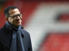 Liam Rosenior sa chystá na okamžitú podporu Chelsea, pretože Tottenham sa blíži k prestupu Conor Gallagher smeruje k lavičke počas zápasu medzi Girona FC a Club Atletico de Madrid, ktorý zodpovedá 17. týždňu LaLiga EA Sports, ktorý sa hrá na štadióne Montilivi v Girone v Španielsku 21. decembra 2025. (Foto: Joan Valls/Urbanandsport/NurPhoto cez Getty Images)