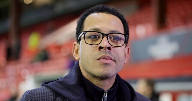 Liam Rosenior už po „zaslúženom“ treste označil správanie hviezdy Chelsea Nový šéf Chelsea Liam Rosenior sa na to pozerá